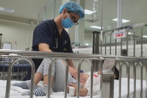 Nguy co ngo doc ma tuy o tre khi an cac loai 'banh la' hinh anh