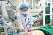 Thuc uong khoai khau suyt lay mang nguoi dan ong vi viem tuy cap hinh anh