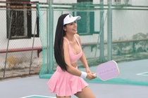 Pickleball noi khap noi, bac si 'dau dau' vi chan thuong hinh anh