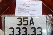 Chu xe Hyundai i10 nhan bien 333.33 va 'mua' loi chuc hinh anh