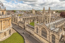 DH Oxford cam giang vien co 'quan he than mat' voi sinh vien hinh anh
