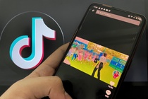 Nguy hại khi giáo viên cho trẻ nhảy nhót phản cảm trên TikTok
