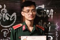 Chan dung chang trai 25 tuoi duoc phong ham thuong uy hinh anh