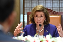 Bà Pelosi tránh nhắc đến Đài Loan trong lúc thăm Hàn Quốc