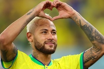 Neymar chỉ muốn tới MU?