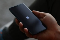 Apple canh bao khan toi nguoi dung iPhone tai 100 quoc gia hinh anh