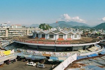 Giu Cho Dam tron de quang ba du lich hinh anh