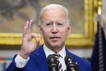 Kế hoạch gần 380 tỷ USD của ông Biden liên tiếp bị ngáng đường