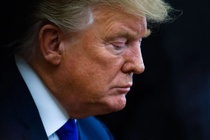 Khoi dau gap ghenh cua ong Trump hinh anh