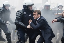 Ảnh deepfake ông Macron có bàn tay kỳ dị nhưng lan nhanh chóng mặt