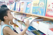Đề nghị Sở GD&ĐT TP.HCM làm việc với NXB Giáo dục về tiền thù lao SGK