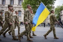 Anh noi ve su tham gia cua Ukraine trong dieu binh tai London hinh anh