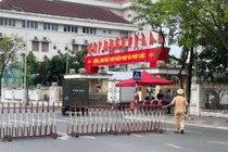 An ninh that chat tai phien toa xu ong Luu Binh Nhuong, Le Thanh Van hinh anh