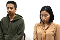 Khoi to cac doi tuong kinh doanh da cap xuyen bien gioi trai phep hinh anh