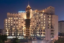 Cach loi keo nhung 'con bac' trieu USD den khach san Pullman Ha Noi hinh anh