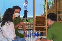 Phu huynh khong ngo hoc phi 7 trieu dong/thang, con lai bi bo doi hinh anh