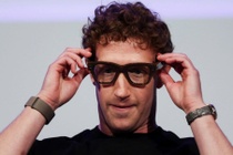 Kinh AI cua Mark Zuckerberg 'nhin trom' canh lot do, quan he tinh duc hinh anh