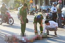 Một phụ nữ 54 tuổi bị xe buýt cán qua người tử vong