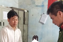Bắt nguyên phó chủ tịch xã cầm 50 triệu đồng lừa chạy việc