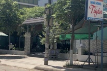 No sung ban chet nguoi o nha hang roi bo tron hinh anh
