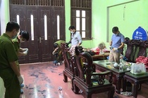 Nghi án chồng chém chết vợ rồi treo cổ tự tử