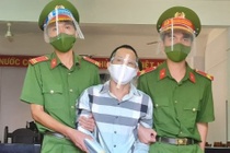 Tử hình 2 người bán 10 bánh heroin