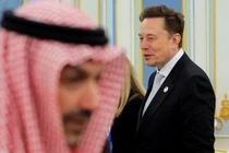 Ty phu Elon Musk du yen tiec cung Tong thong Trump o Arab Saudi hinh anh