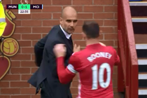 Học chiêu giấu bóng của Mou, Pep làm Rooney nổi cáu