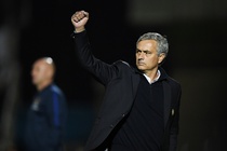 Mourinho khen hoc tro nhung van chi trich trong tai hinh anh