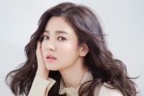 Do loi cho Song Hye Kyo hau ly hon: Sao luc nao phu nu cung bi trach? hinh anh