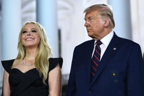 Tiffany là đứa con ít được cưng chiều nhất của ông Trump?