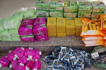 Bat giam 2 bi can van chuyen 89 kg ma tuy hinh anh