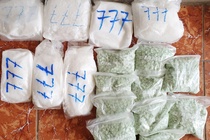Truy to nhom mua ban 34 kg ma tuy hinh anh