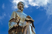 Thay giao nao 3 lan tu choi loi moi lam quan cua vua Quang Trung? hinh anh
