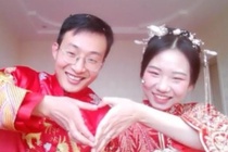 Hon le online mua dich bat ngo noi tieng voi hon 3 trieu luot xem hinh anh