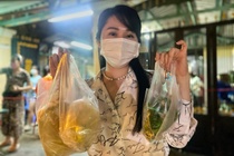 Quan hot vit lon o Thao Dien dat khach mua mang ve hinh anh
