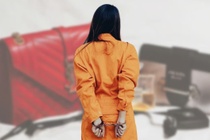 Bị phạt tù 12 năm vì ăn trộm đồ hiệu của bạn thân