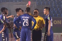 Tinh huong trong tai V.League 'be coi' khien Binh Duong mat diem hinh anh