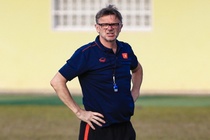 HLV Troussier phải sửa nhiều nếu muốn thắng U22 Singapore