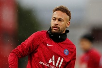 Neymar ngán ngẩm với PSG