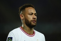 Neymar chọc giận PSG