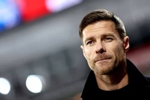 Xabi Alonso tro thanh HLV Real Madrid hinh anh