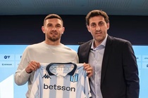 Ban hop dong chan dong bong da Argentina hinh anh