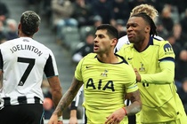 Tottenham mất cả đội hình trước mùa giải mới