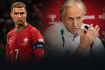 HLV Bồ Đào Nha lên tiếng sau tuyên bố của Ronaldo