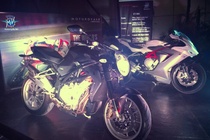 Bo doi sieu moto cua MV Agusta ra mat o An Do hinh anh