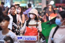 Ngan benh truyen nhiem chet nguoi tu chau Phi vao Viet Nam hinh anh