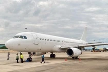 Vietnam Airlines thue uot 2 tau bay moi hinh anh