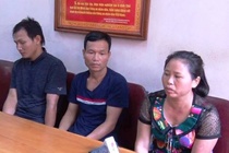 Giai cuu be gai 4 tuoi bi bat coc ban sang Trung Quoc hinh anh