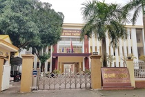 Ke gian dot nhap phong giam doc So Cong Thuong luc loi giay gio hinh anh